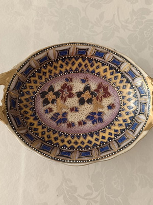 Vintage Asian ceramic deep serving plate handpainted, like new, Satsuma style