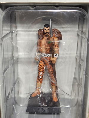 Συλλεκτική μεταλλική φιγούρα Kraven the Hunter από Classic Marvel Figurine Collection