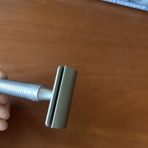 Muhle Rocca R94 closed comb safety razor