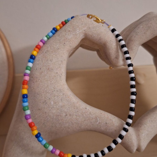 Handmade anklet with adjustable chain, multicolor