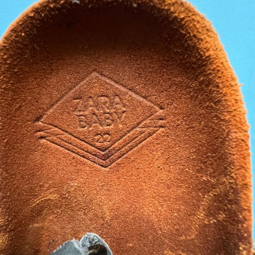 Zara βρεφικά παπούτσια δερμάτινα καλοκαιρινά μεταχειρισμένα, νούμερο 22