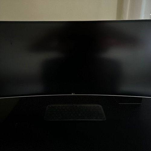 LG 34UC88-B 34" Curved UltraWide QHD IPS Monitor like new with arm