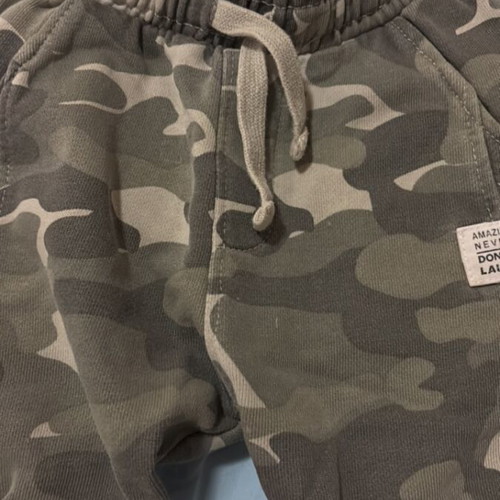 Girls' set with d Pam blouse and Zara pants, like new, age 3