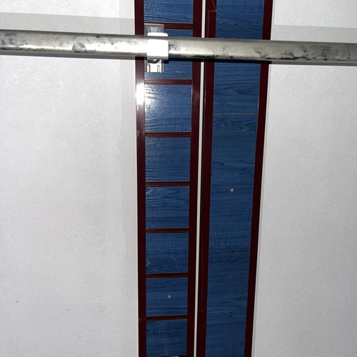 Professional Wall-Mounted Clothing Hanging System like new