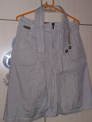 Marlboro Classics skirt like new, size 42, white and gray