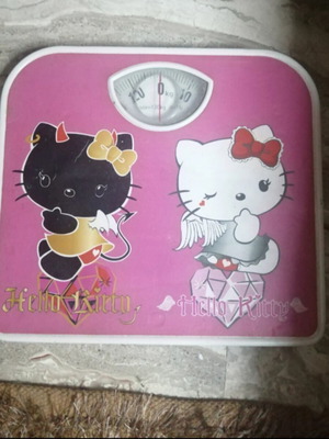 Ζυγαριά Hello Kitty σαν καινούργιο