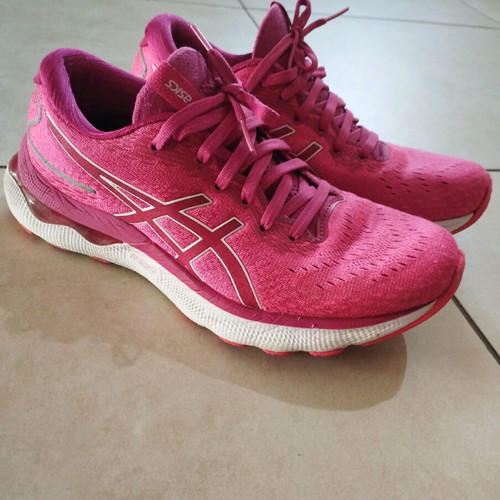 Αθλητικά Παπούτσια Asics Gel Nimbus 24 Νούμερο 39 Σε Άριστη Κατάσταση