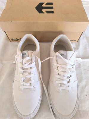 Etnies Calli Vulc white sneakers size 41