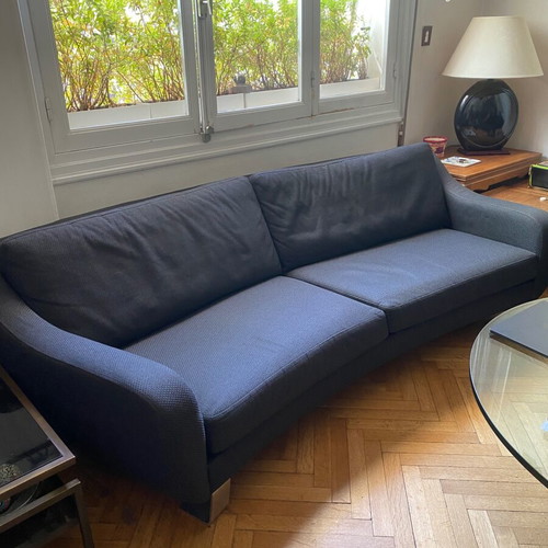 Sofa four-seater like new, black fabric, metal legs