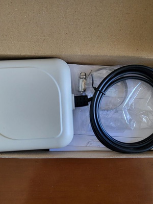 Κατευθυντική κεραία USRobotics USR5482B υψηλής απολαβής 2,4 GHz καινούργια