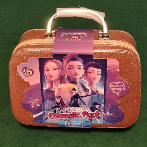 Demon Hunters K-Pop Cosmetic Pack kids makeup case