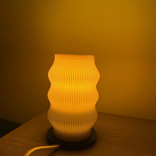 Cotle table lamp new, modern design