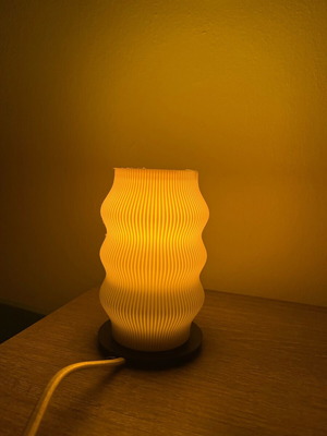 Cotle table lamp new, modern design