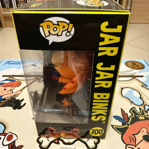 Funko POP! Star Wars Retro Jar Jar Binks #700 new
