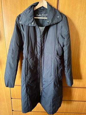 Betty Barclay 100% down coat like new, size S, black
