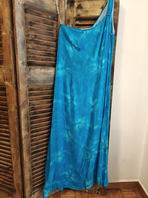 Maxi dress one shoulder blue size L like new