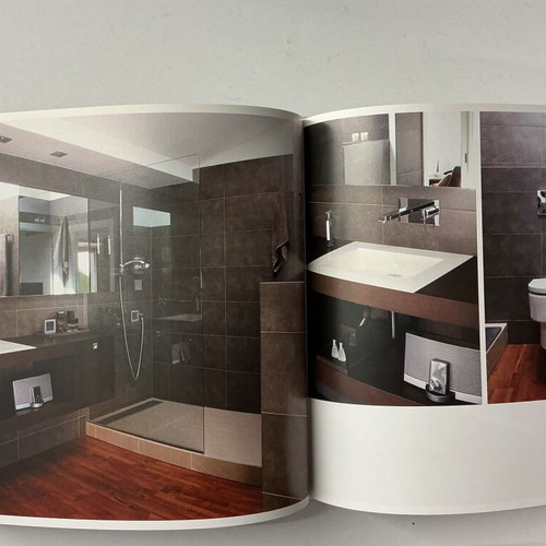 Modern Bathrooms book like new, Greek