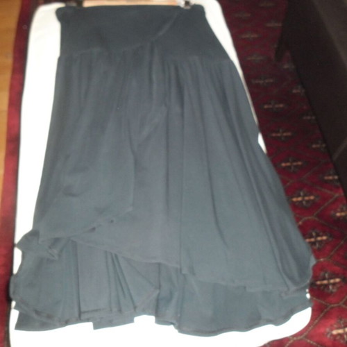 Madeleine cotton midi skirt black like new