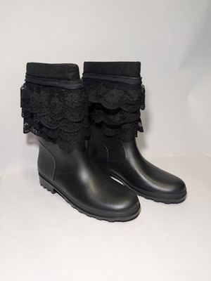 Women's galoshes with decorative lace black new, size 39