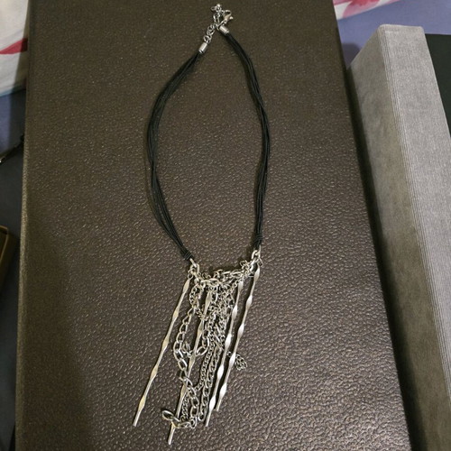 Necklaces used, assorted pack