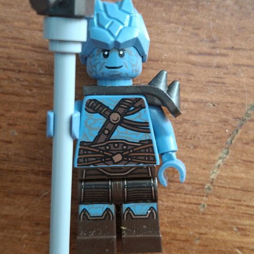 Lego Valkyrie and Korg Infinity Saga Marvel figures new