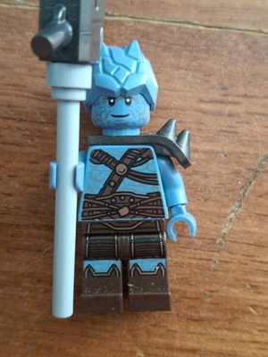 Lego Valkyrie and Korg Infinity Saga Marvel figures new