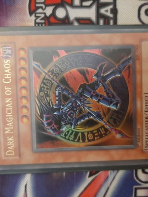 Dark Magician of Chaos 1ης Έκδοσης σαν καινούργια ultra rare