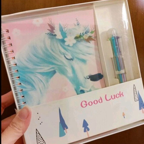 Notebook set with pen and multiple tips new