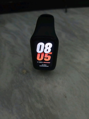 Xiaomi Smart Band 8 Active with extra strap