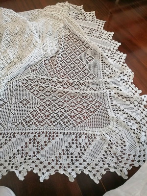Handmade bed or table cover like new