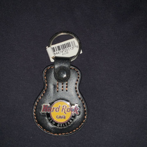 Hard Rock Cafe set with T-shirt, watch and keychain like new