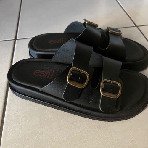 Leather sandals Estil size 38 like new, black