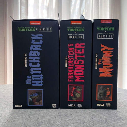 Universal Monsters x Teenage Mutant Ninja Turtles Raphael, Leonardo & Michelangelo figure set like new