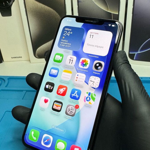 iPhone 11 Pro Max 64GB like new with warranty and free case