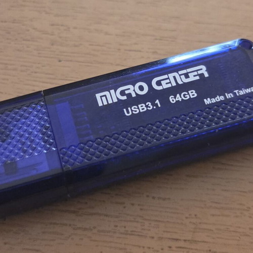 USB Flash Drive 3.1 64GB new