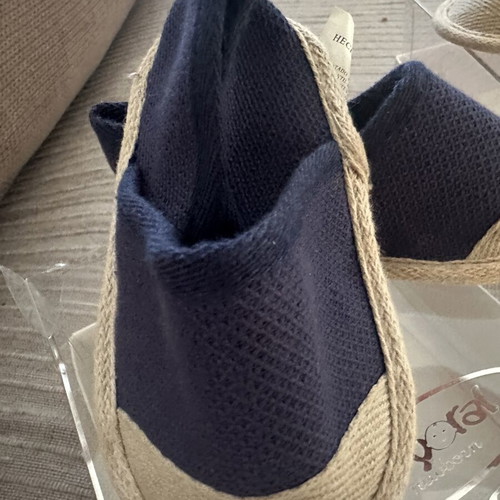 Baby espadrilles size 18, new