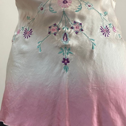 Camisole Anitsa Paris 100% silk with lace like new, pink and beige