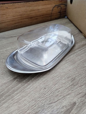 Butter dish or cheese dish used, stainless steel base and plastic lid
