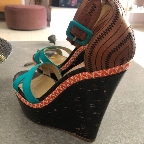 Rupert Sanderson platforms size 39 like new