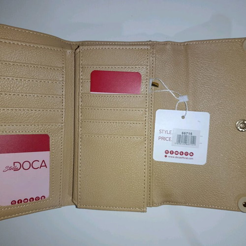Doca wallet new, beige with box and tag