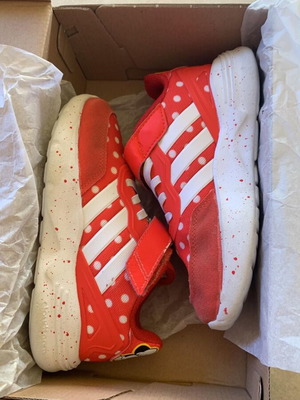 Παιδικά αθλητικά παπούτσια Adidas Minnie μέγεθος 31 σαν καινούργια, κόκκινα