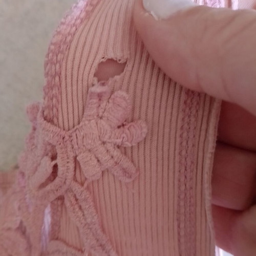 Vintage sleeveless blouse used, pink with lace embroidery