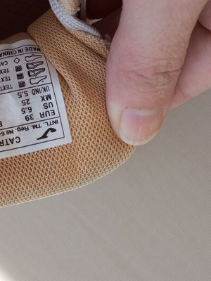 Women's athletic shoes size 39 beige new