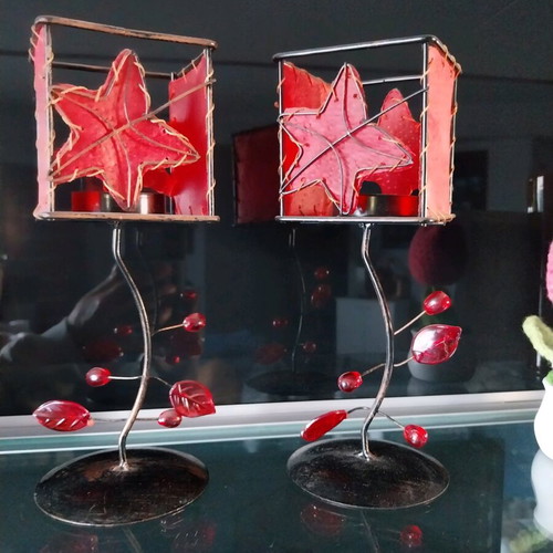 Candlesticks for tealight set of 2 red like new