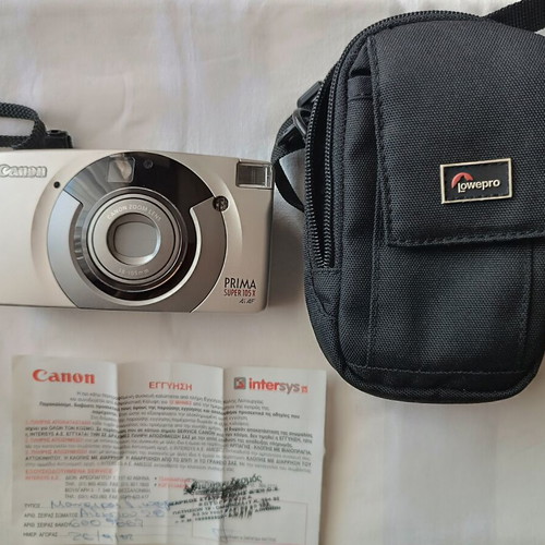 Canon Prima Super 105X 38-105mm camera like new with case