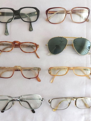 Eyeglass frames used, pack of 8 with lenses