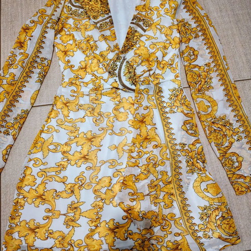 Dress with yellow floral pattern, EU36 small