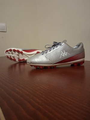 Kappa Saker football shoes used, size 32, silver and red