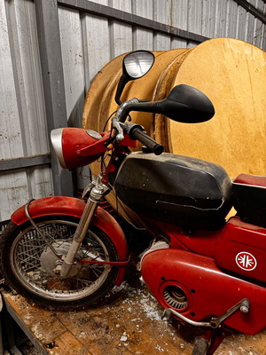 Floreta motorcycle used without papers