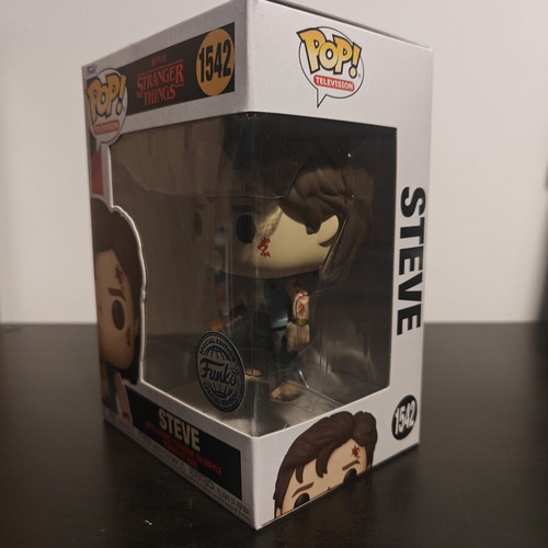 Funko Pop! Television Stranger Things 1542 Steve Special Edition like new